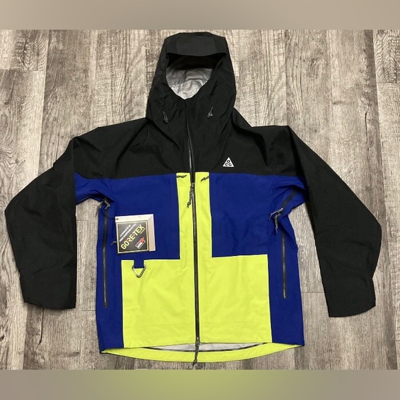 Nike ACG GORE-TEX Misery Ridge Full Zip Shell Jacket -